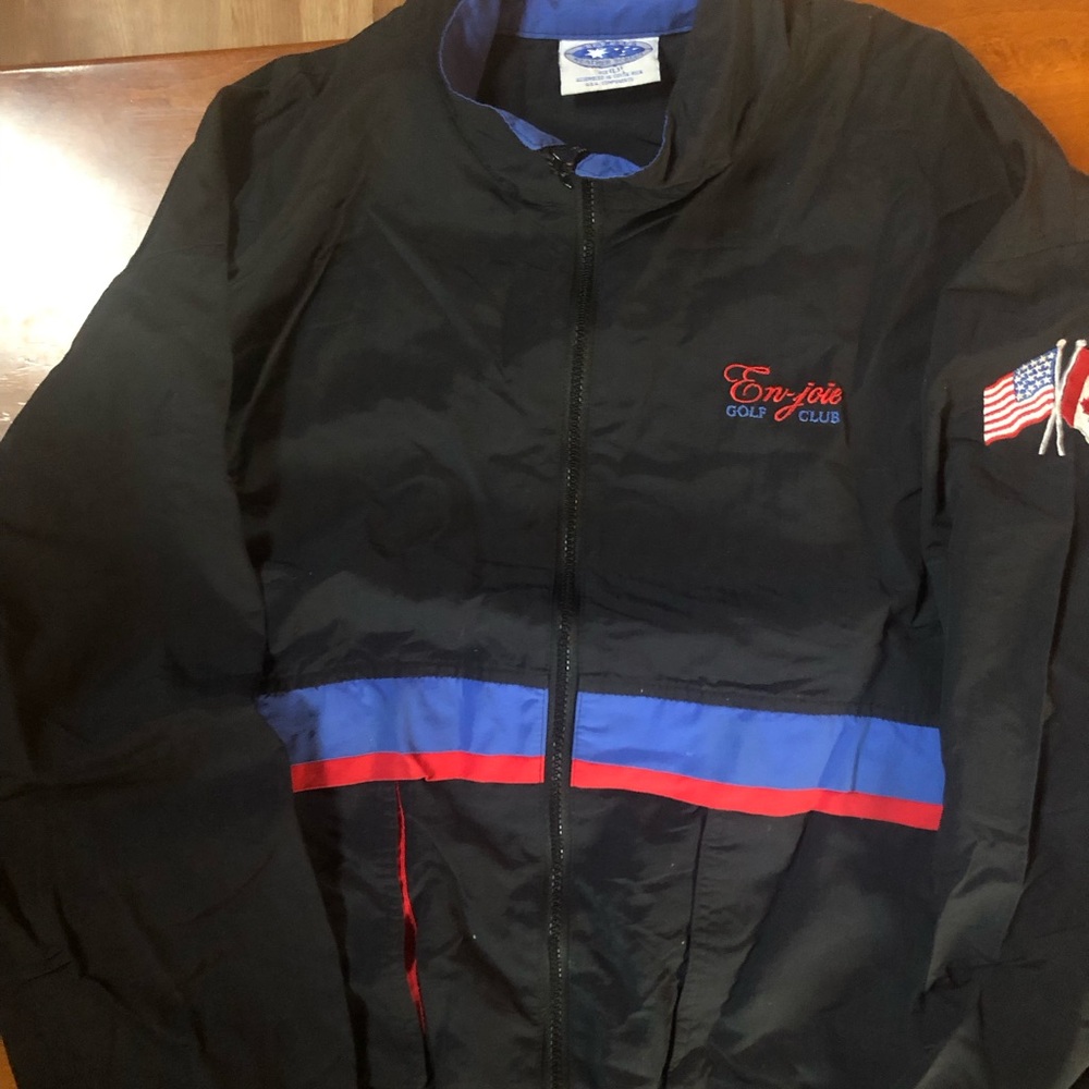 Enjoue Golf Club Men’s Black Vintage Windbreaker Jacket with Blue & Red Accents